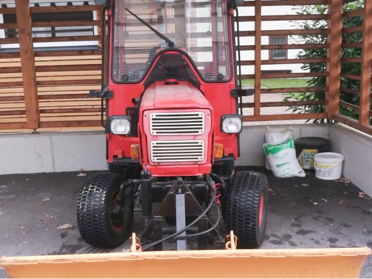 Jobs bei HLS Hausmeisterservice | Ines Hopfgartner Jobs bei HLS Hausmeisterservice | Ines Hopfgartner