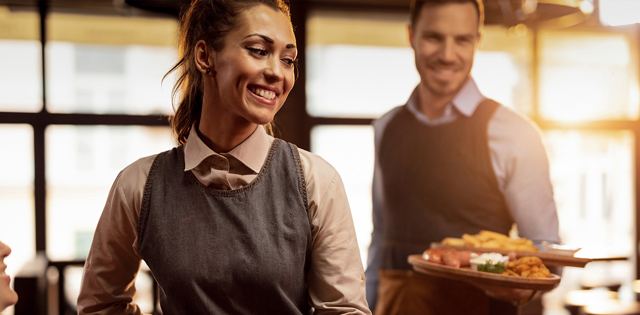 Was machen Restaurantfachleute? Was machen Restaurantfachleute?